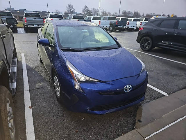 2016 Toyota Prius Two FWD photo