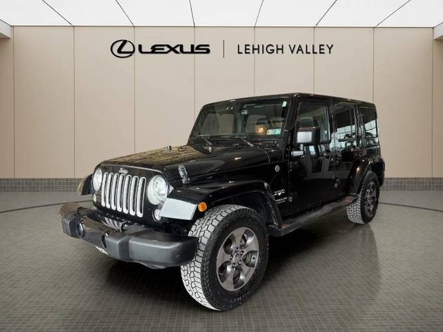 2016 Jeep Wrangler Unlimited Sahara 4WD photo