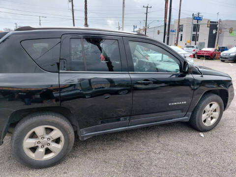 2015 Jeep Compass Sport FWD photo