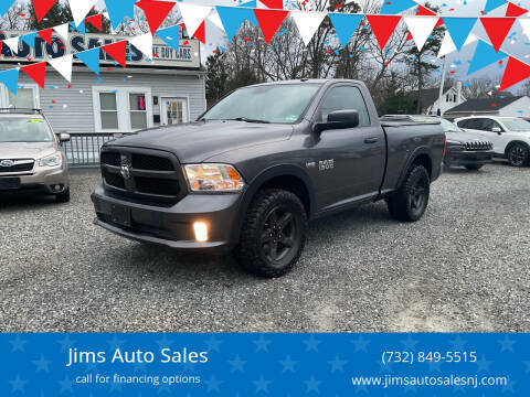 2015 Ram 1500 Express 4WD photo