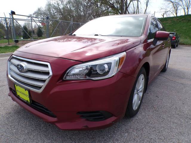 2016 Subaru Legacy 2.5i Premium AWD photo