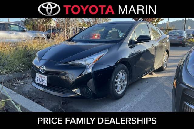 2016 Toyota Prius Two FWD photo