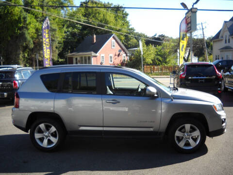 2016 Jeep Compass Latitude 4WD photo