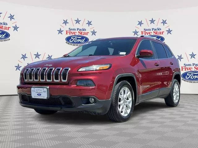 2016 Jeep Cherokee Latitude FWD photo