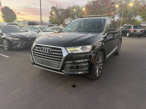 2017 Audi Q7 Premium AWD photo