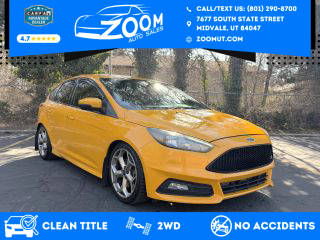2016 Ford Focus ST FWD photo