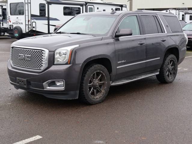 2016 GMC Yukon Denali 4WD photo