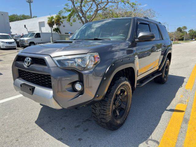 2016 Toyota 4Runner Trail 4WD photo