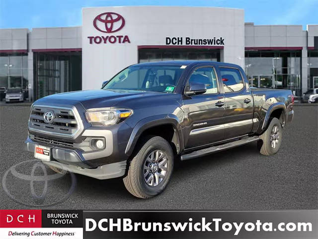 2016 Toyota Tacoma SR5 4WD photo