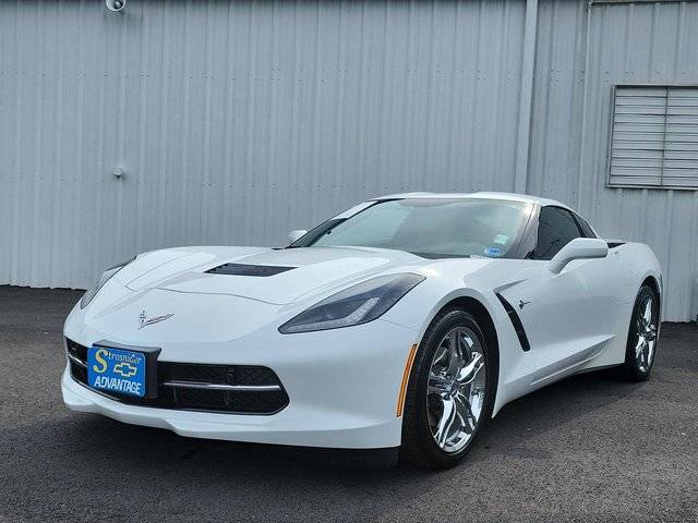 2016 Chevrolet Corvette 2LT RWD photo