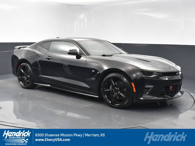 2016 Chevrolet Camaro 2SS RWD photo