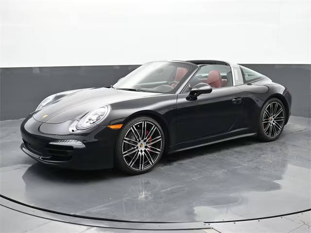 2015 Porsche 911 4S AWD photo