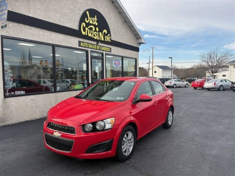 2015 Chevrolet Sonic LT FWD photo