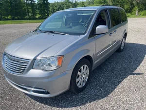 2015 Chrysler Town and Country Touring FWD photo