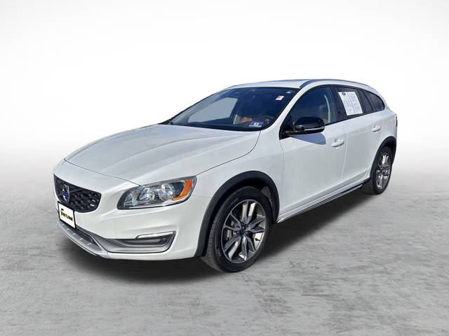 2016 Volvo V60 Cross Country T5 AWD photo