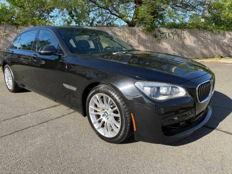 2015 BMW 7 Series 750Li xDrive AWD photo