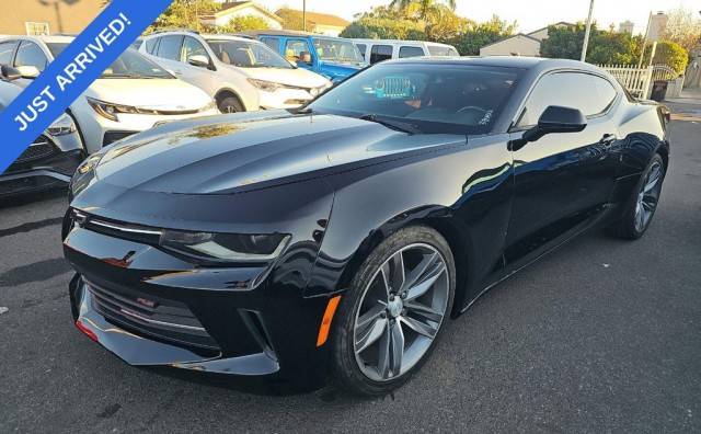 2016 Chevrolet Camaro 1LT RWD photo