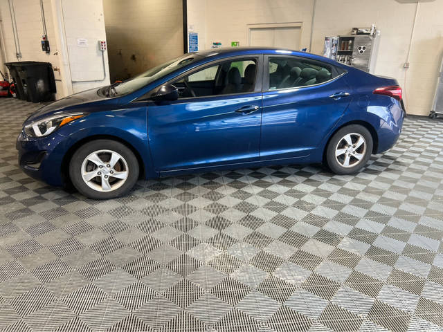 2015 Hyundai Elantra SE FWD photo