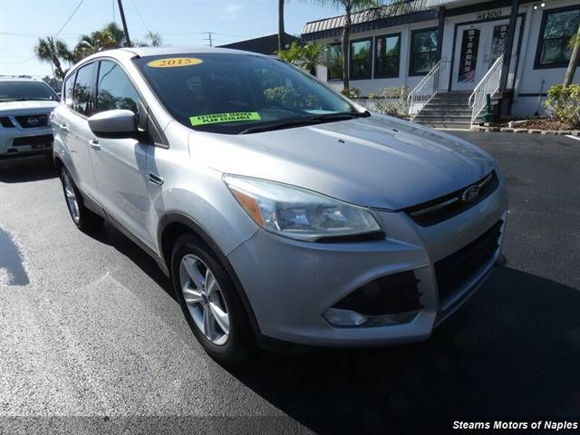 2015 Ford Escape SE FWD photo