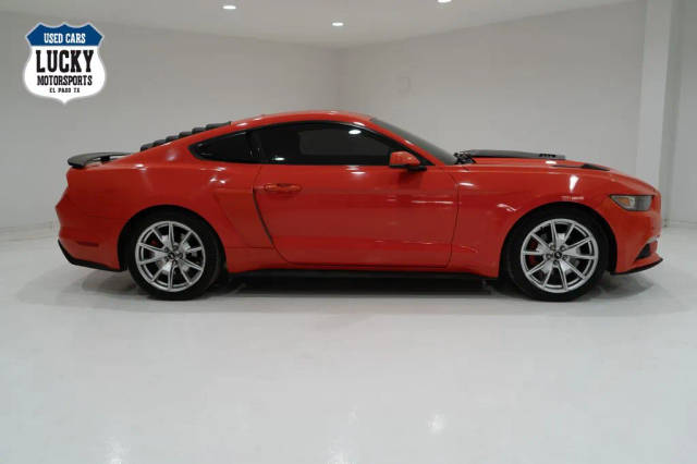 2015 Ford Mustang EcoBoost Premium RWD photo