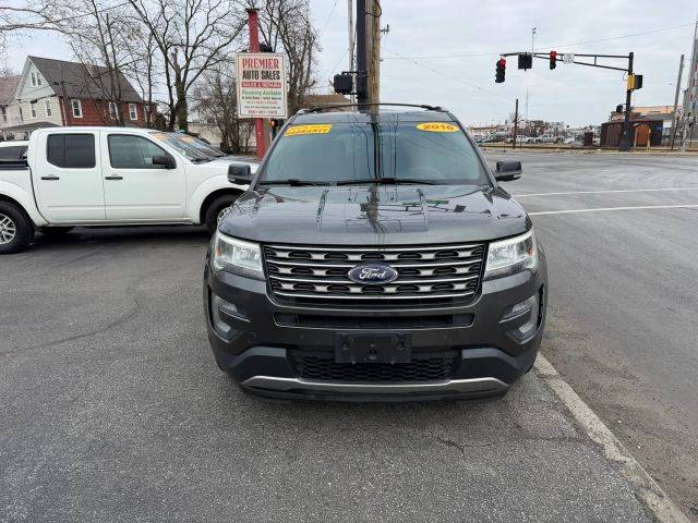2016 Ford Explorer XLT 4WD photo
