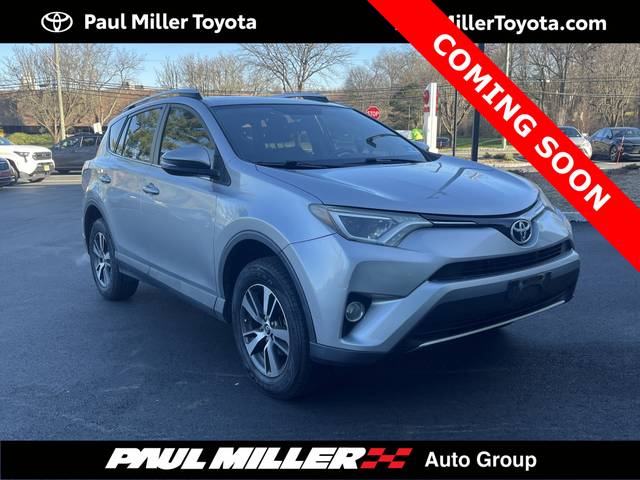 2016 Toyota RAV4 XLE AWD photo