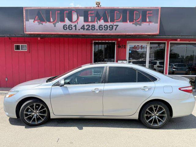 2016 Toyota Camry XSE FWD photo