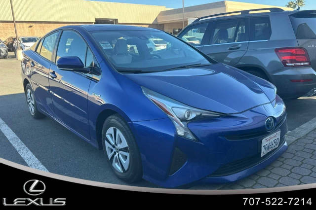 2016 Toyota Prius Four FWD photo