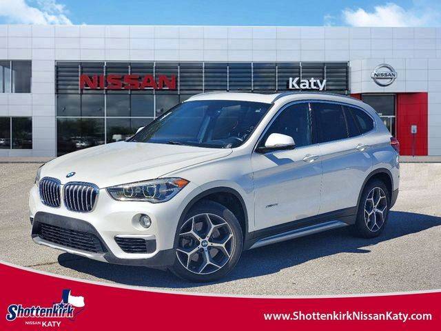 2016 BMW X1 xDrive28i AWD photo
