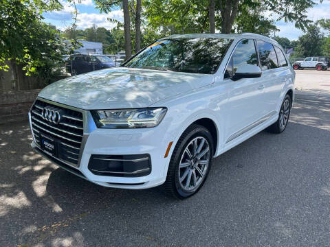 2017 Audi Q7 Premium Plus AWD photo