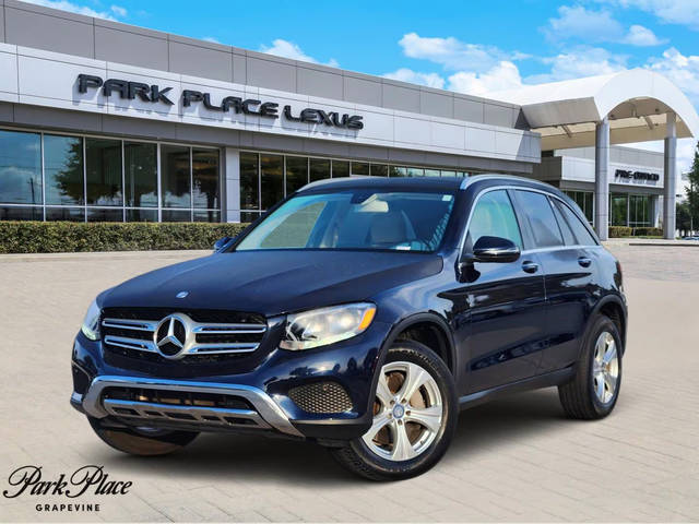 2016 Mercedes-Benz GLC-Class GLC 300 AWD photo