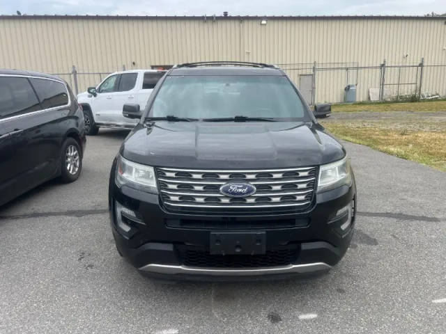 2016 Ford Explorer XLT 4WD photo