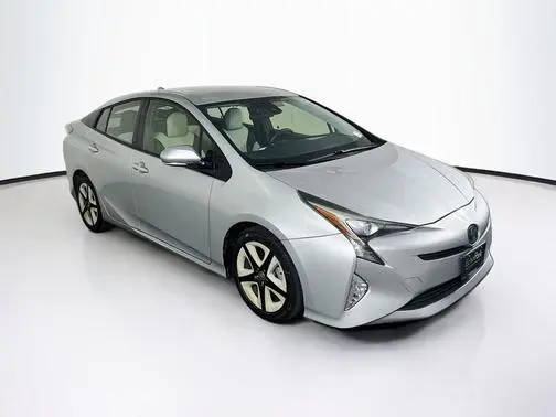 2016 Toyota Prius Three Touring FWD photo