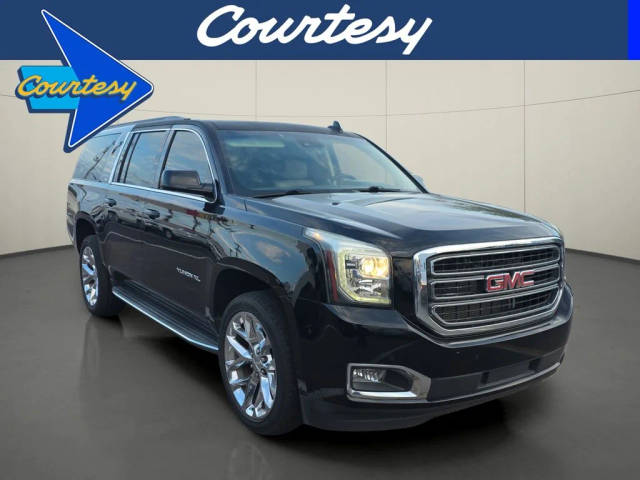 2016 GMC Yukon XL SLT 4WD photo