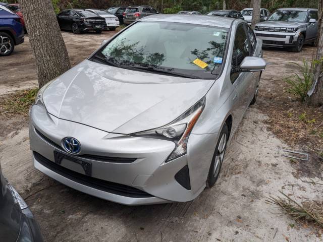 2016 Toyota Prius Two Eco FWD photo