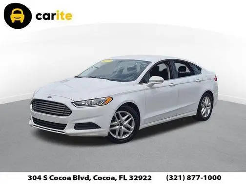 2016 Ford Fusion SE FWD photo