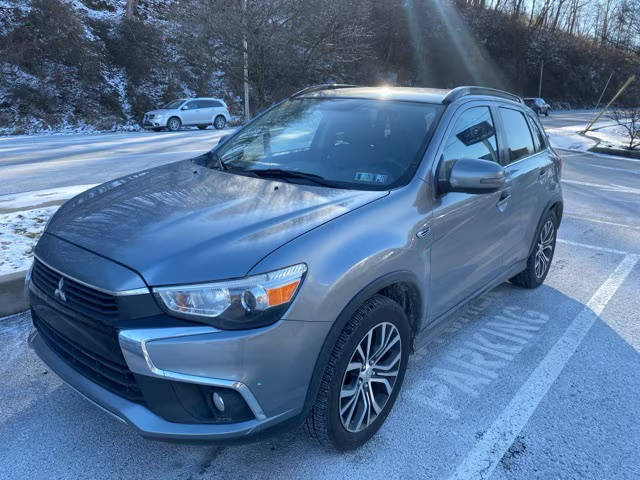 2016 Mitsubishi Outlander Sport 2.4 SEL 4WD photo