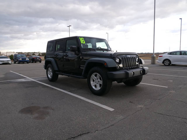 2016 Jeep Wrangler Unlimited Sport 4WD photo