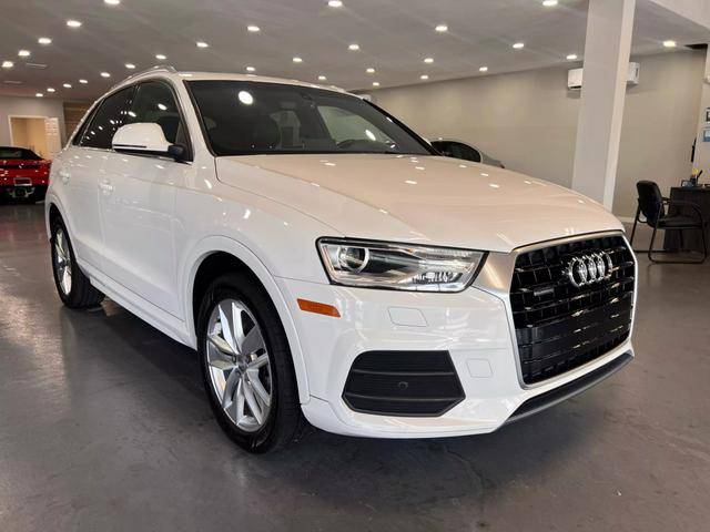 2016 Audi Q3 Premium Plus AWD photo