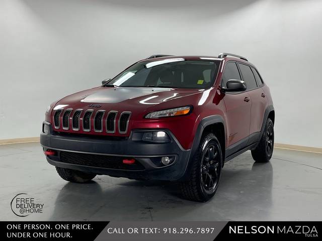 2016 Jeep Cherokee Trailhawk 4WD photo
