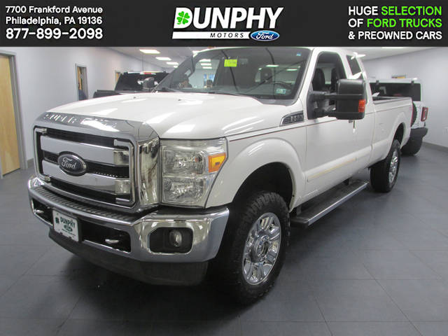 2016 Ford F-250 Super Duty Lariat 4WD photo