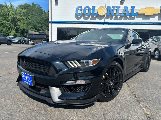 2016 Ford Mustang Shelby GT350 RWD photo