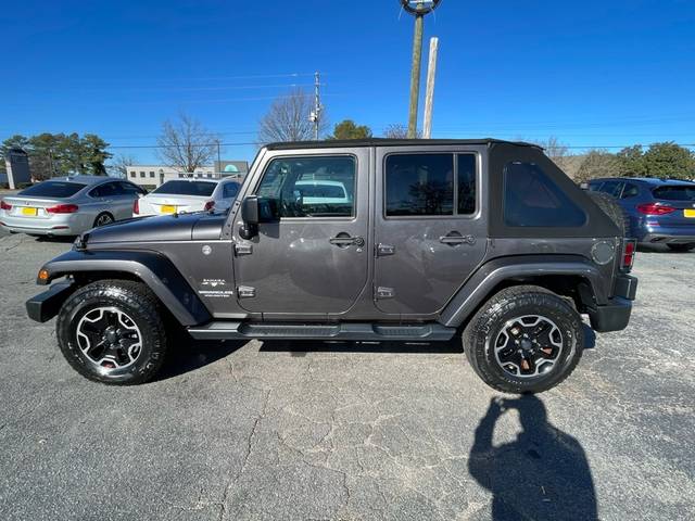 2016 Jeep Wrangler Unlimited Sahara 4WD photo