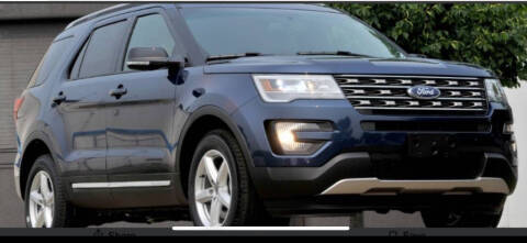 2016 Ford Explorer XLT 4WD photo