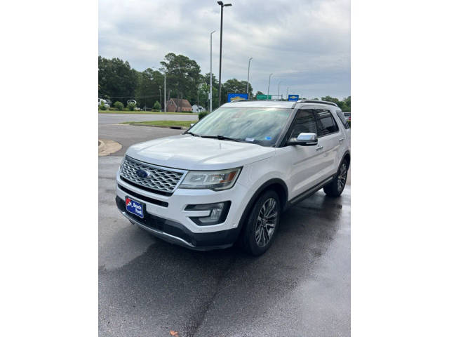 2016 Ford Explorer Platinum 4WD photo