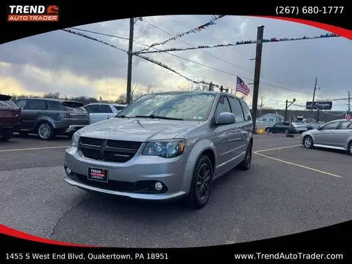 2016 Dodge Grand Caravan SXT Plus FWD photo