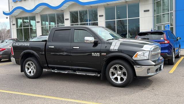 2016 Ram 1500 Laramie 4WD photo