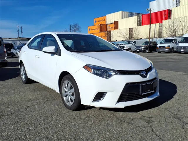 2016 Toyota Corolla LE FWD photo