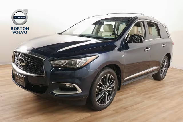 2016 Infiniti QX60  AWD photo