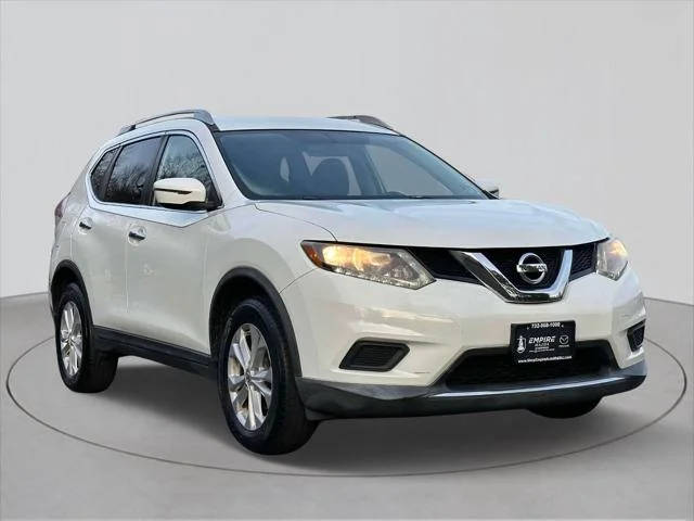 2016 Nissan Rogue SV AWD photo